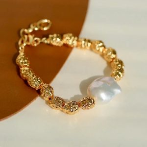Baroque Pearl Bracelet