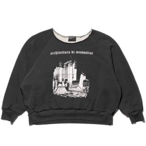 Black sweatshirt with print