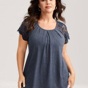 Bust-Comfort Lace Cut-Out Top