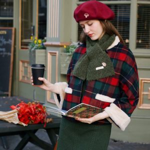 Dolly Wooly Tartan Cape