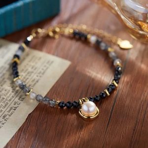 Natural Black Stone Bracelet with Pearl Pendant