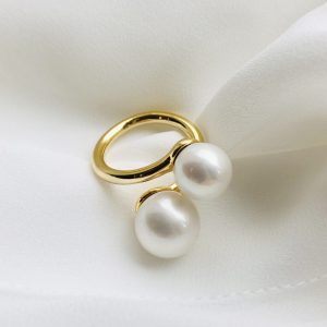 Pearl Tie Tack