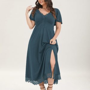 Solid Pocket Contrast Lace Split Maxi Dress