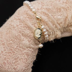 Victoria Cameo Pearl Bracelet