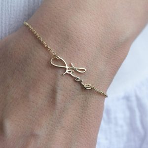 Women'S Love Bracelet Gift With Custom Signature