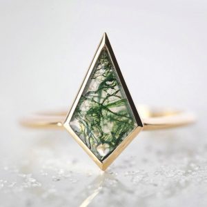 Zara Kite Moss Agate Ring - Ready to Ship
