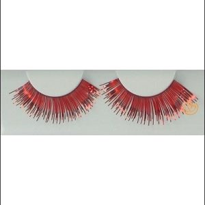 T Red Eyelashes
